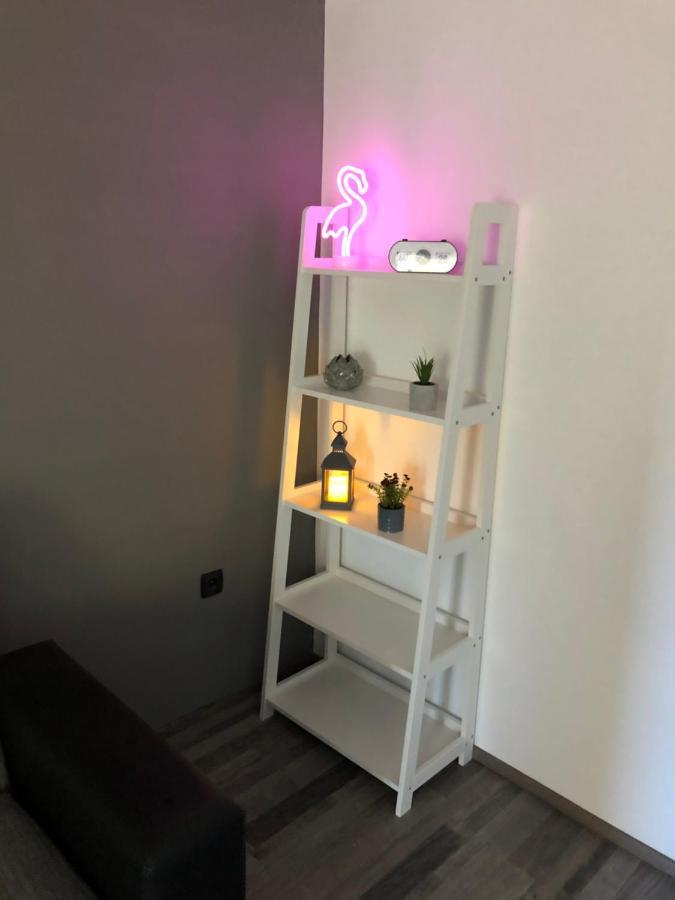 Apartmani Bm บีโอกราดนาโมรู ภายนอก รูปภาพ